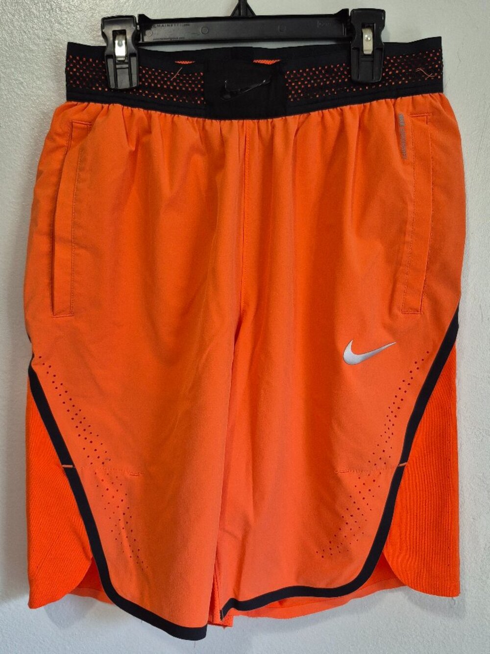 Nike Aeroswift Men's Orange Running Shorts 9' Inseam Size S